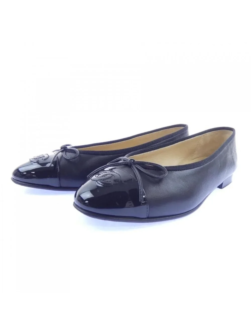 CHANEL brand ballerina